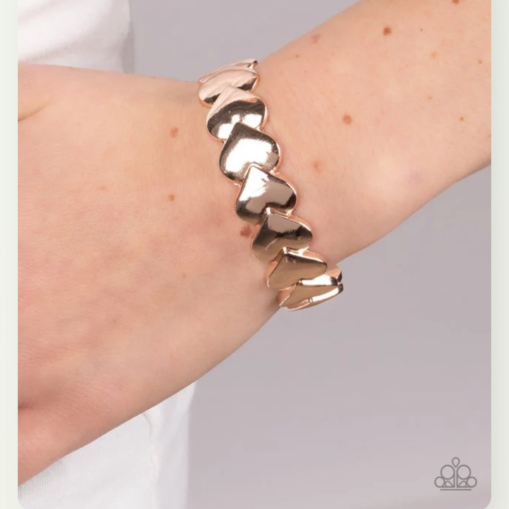 💛💛💛 “HEARTS GALORE” ROSE GOLD CUFF BRACELET ~ PAPARAZZI❗️💛💛💛 - Picture 3 of 3